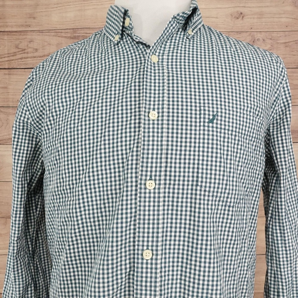 Nautica Shirt Mens L Green Check Long Sleeve Button-Up Wrinkle Resistant